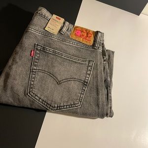 New jeans never worn.